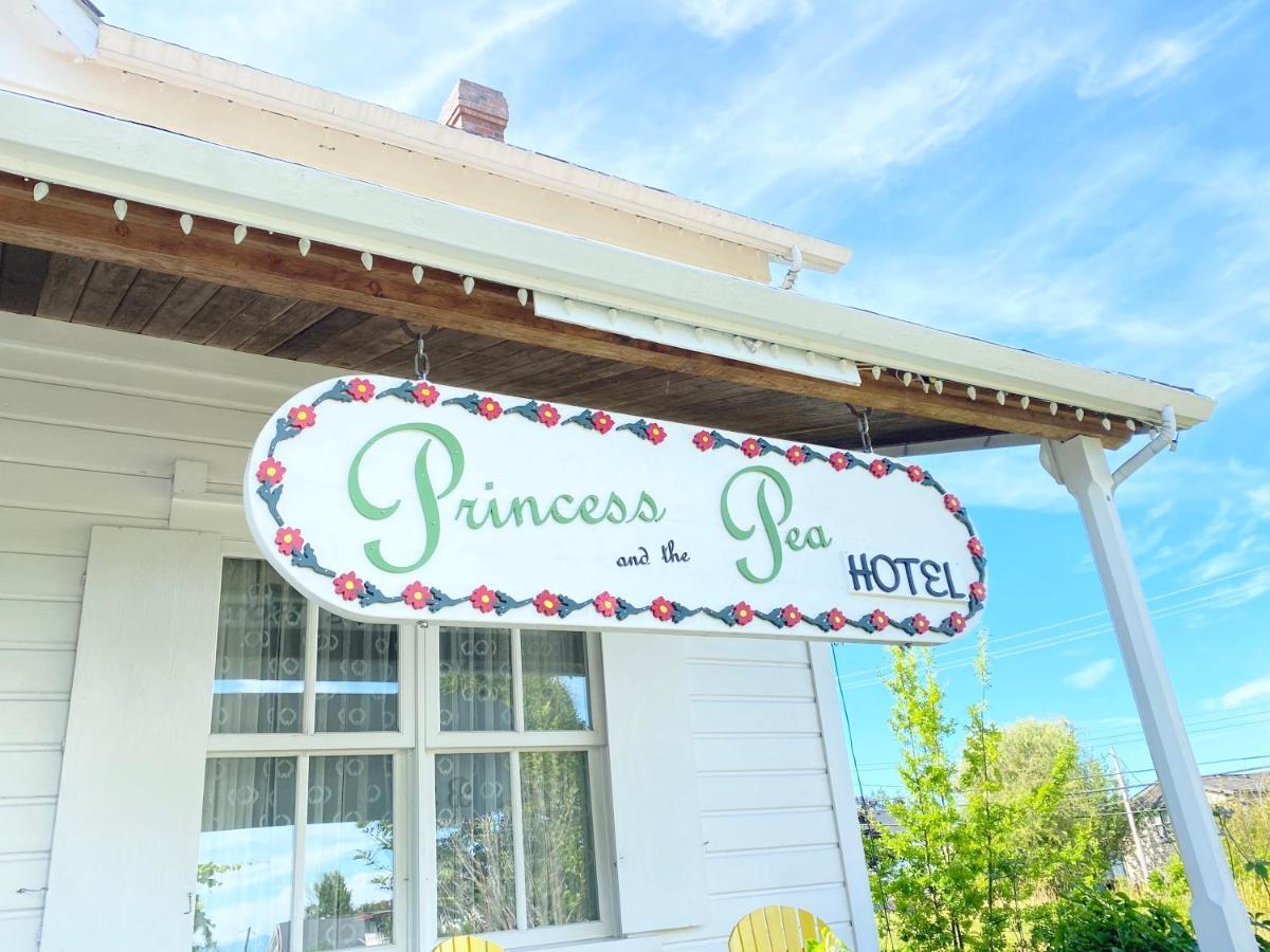 Princess And The Pea Hotel Langley Extérieur photo