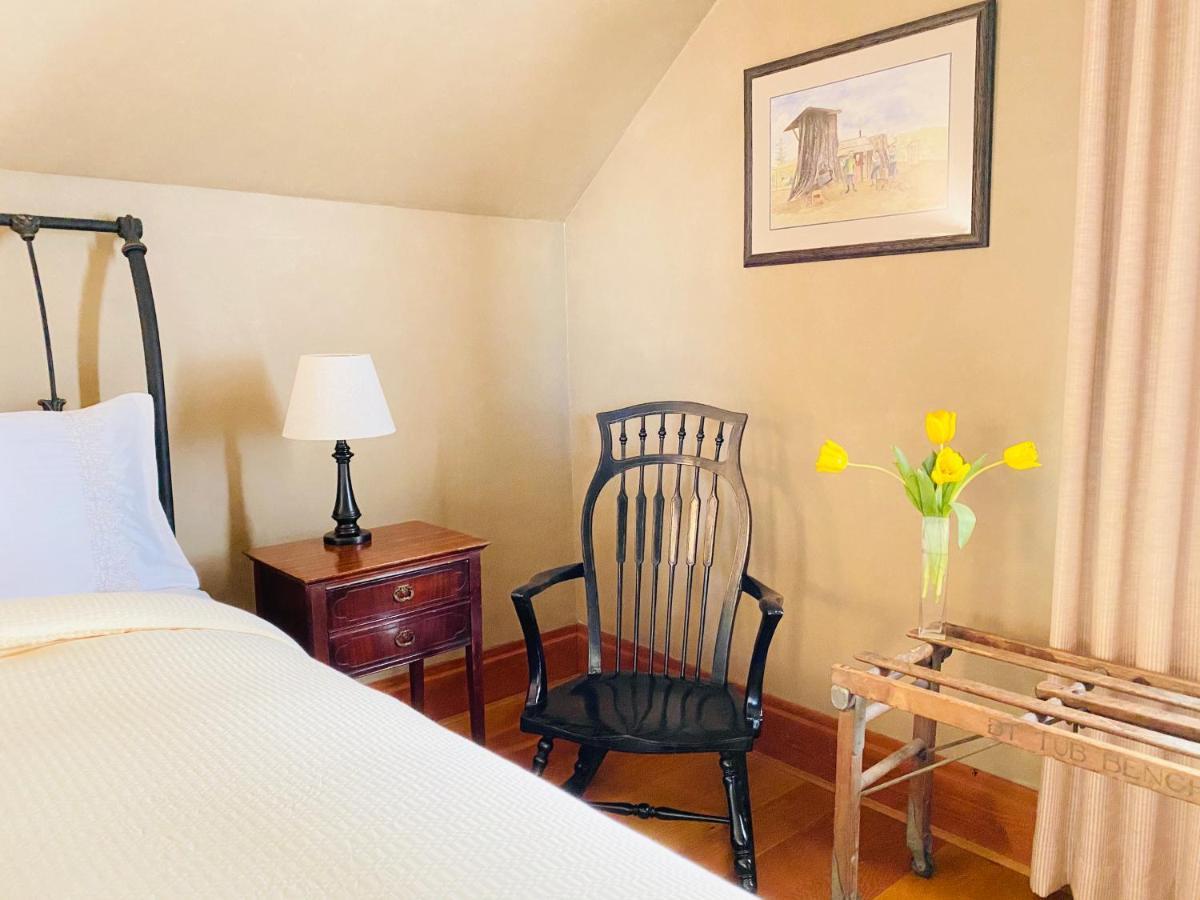 Princess And The Pea Hotel Langley Extérieur photo